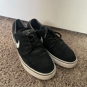 Stefan Janoski Nikes